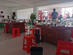 -托克逊老四号餐厅