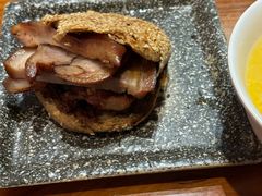 -老天桥酱肉烧饼夹肘子(天桥店)