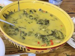-溢心园香河肉饼总店