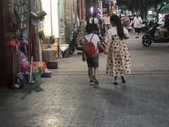 -肖肖酸萝卜鱼火锅(总店)