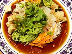 -挂旗柴锅鸡(蚌山区嘉年华店)