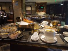 -半岛翡丽海鲜自助餐厅(观风亭店)
