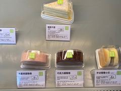 -王府井百货(中州中路店)