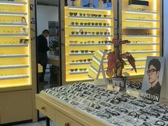 -康利眼镜·蔡司战略合作店(龙泉书房店)