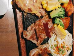 -豪客来牛排(空港华联店)