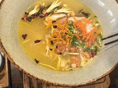 -芸南道·过桥米线(昆明老街旗舰店)