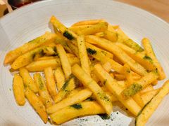 -LESCEDARS Brasserie Bistro香柏树