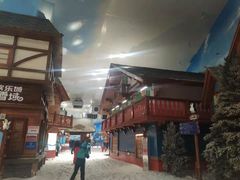 -长沙湘江冰雪世界