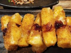 -老牌坊云南鱼豆花火锅(爱建店)