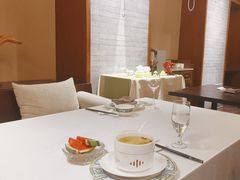 -宝燕壹号景观餐厅(龙盛国际商业广场店)