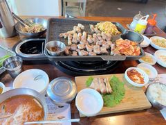 -Dombe豚(黑猪肉街店)