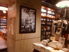 -西西弗书店&矢量咖啡(来福士广场店)