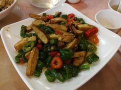 -年辉渔村·非遗传承餐厅(新丰江店)