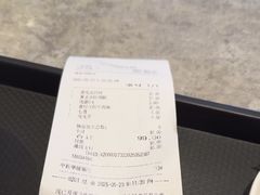 -大食代美食广场(上海中心店)