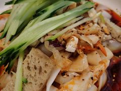 石河子凉皮-巴扎美食·新疆菜·西域歌舞表演餐厅(新疆大厦店)