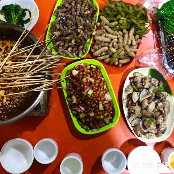 东北阳光烧烤不夜城(临沂总店)