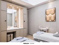 -PE SALON