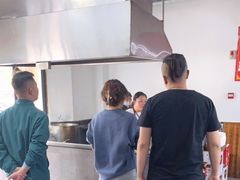 -何永光123鲜牛肉馆(1号店)