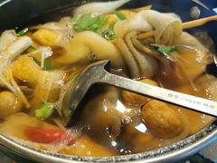 鱼饼汤-富乐满韩国正宗炸鸡韩国料理(虹泉路店)