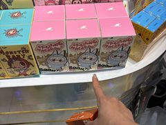 -泡泡玛特POPMART(侨福芳草地店)