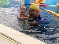 -龙格亲子游泳•水育早教运动中心