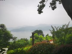 -天目湖涵田半山温泉水乐园