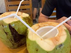 -两兄弟Song Pee Nong(2号店)