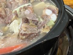 -老石黑山羊毛驴肉火锅(金凯广场店)