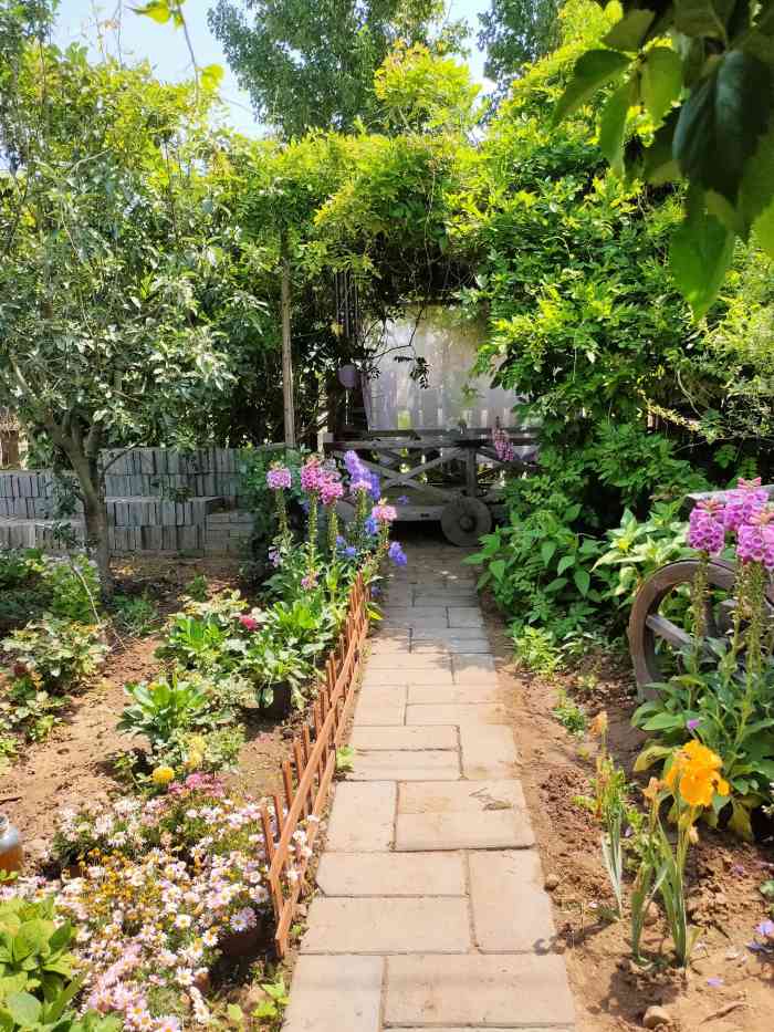 凡花小筑-"帝都降三级的当天预约了这里与好友小聚,本.