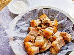 脆口烧肉-园林美食城·本土农家菜(杨和镇店)