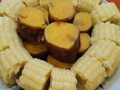 -红栌温泉山庄生态美食餐厅