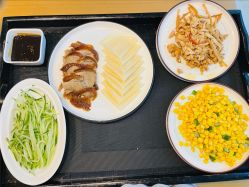 -爱陪伴尊享月子中心(国际店)
