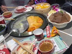 -生活如沸·顺德水牛奶火锅(大学路店)