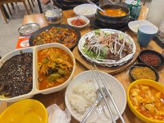 -多宾韩国料理(学衡路店)