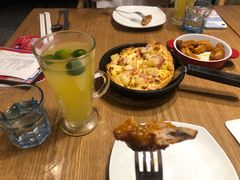 -必胜客(百联又一城店)