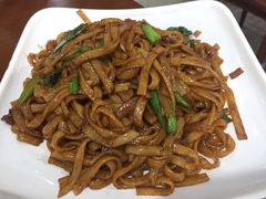 炒牛河-老周记茶点
