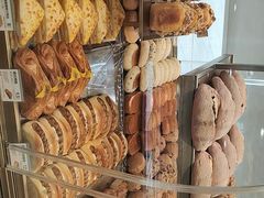 -爱达乐面包生日蛋糕(泛悦国际店)