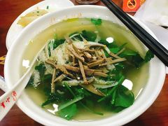 牛杂粉丝汤-小姜锅贴(凤凰街店)
