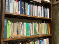 -斯多格书乡(北京大学畅春园店)