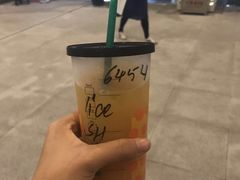 -星巴克(北京广渠门名敦道店)