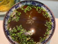 -老新隆牛肉锅贴(新街口店)