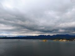 -千岛湖忆湖度假酒店(中心湖景区店)