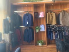 -宇翔服饰(双井桥东首城国际店)