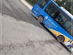 -王府井奥莱临潼小镇(临潼店)