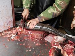 -梅记大块头爆鱼店(乍浦路店)