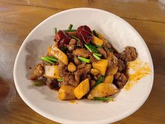 -隔壁老王·家常云南菜(花巷店)