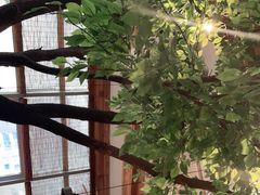 -蜜桃餐厅·伴山(湖滨商业街店)