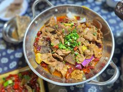 -临江餐馆二楼美食部落