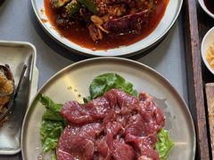 -围炉肉舍•炭烤活鳗•丹东海鲜烤肉(步行街店)