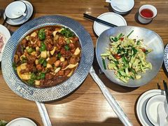 -俭寨大盘鸡·手抓肉·烧烤新疆菜(乌苏路店)